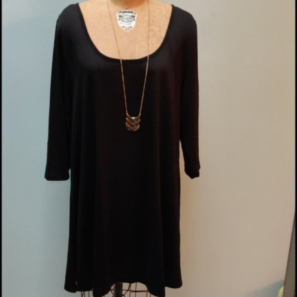 Want & Need Tunic Lace-up Back Includes Necklace